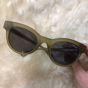 Quay Starstruck Sunglasses